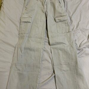 art class Cream Casual Cargo Pants